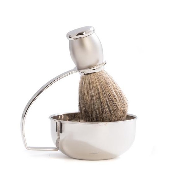 Bey Berk International Bey-Berk International BB13 Chrome Plated Soap Dish with Pure Badger Brush; Silver BB13